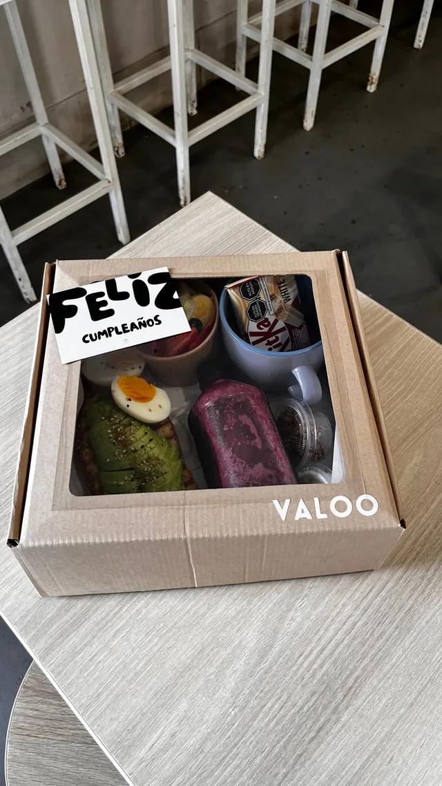 Caja personalizada de cumpleaños